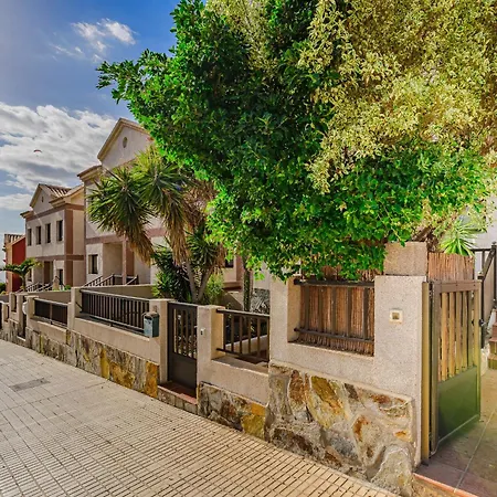 Exclusive New Townhouse In Playa Paraiso Casa vacanze Costa Adeje (Tenerife)