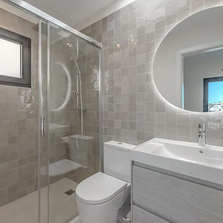 Exclusive New Townhouse In Playa Paraiso Дом отдыха Адехе